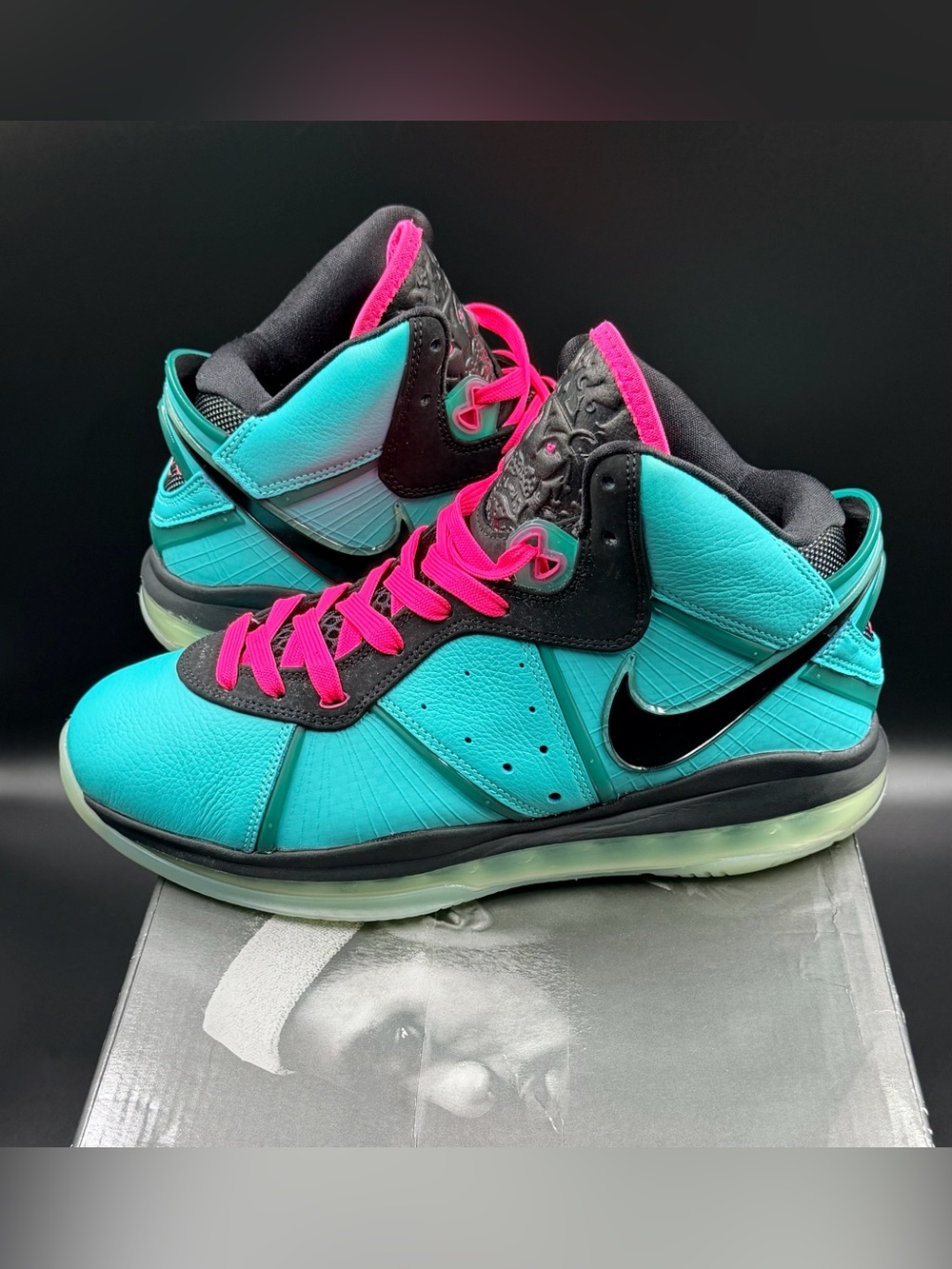 Nike LeBron 8 Retro 'South Beach' 2021